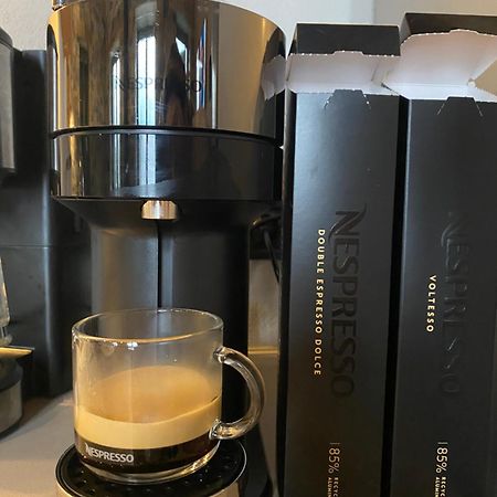 Ej Boutique Suites 米利纳 外观 照片